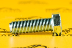 Болт крепления флянца кардана JCB (Original) 1305 0410Z