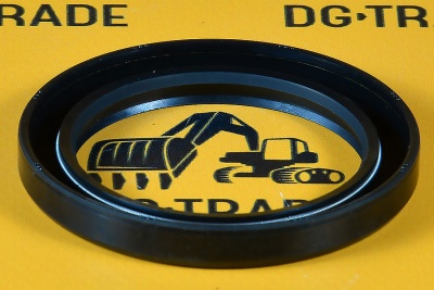 Сальник масляного насоса КПП JCB 20/MM4617 (1)